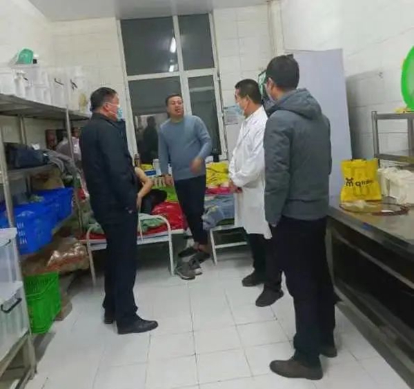 1651027036948892.jpg 10夜间巡查.jpg