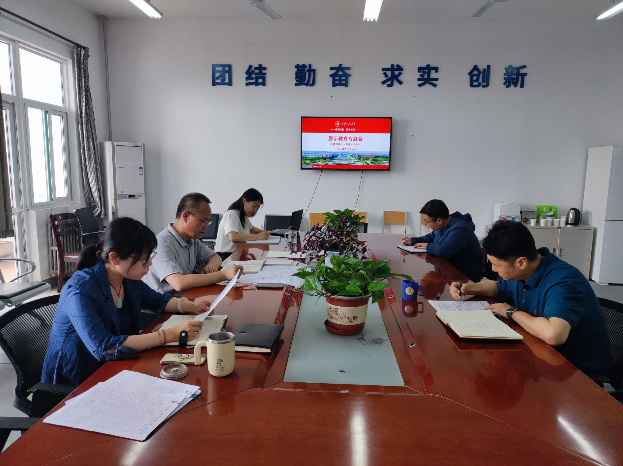 1718090667317703.jpg 1718090667317703.jpg