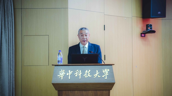 图8 中心党总支书记张祖军作总结讲话.jpg