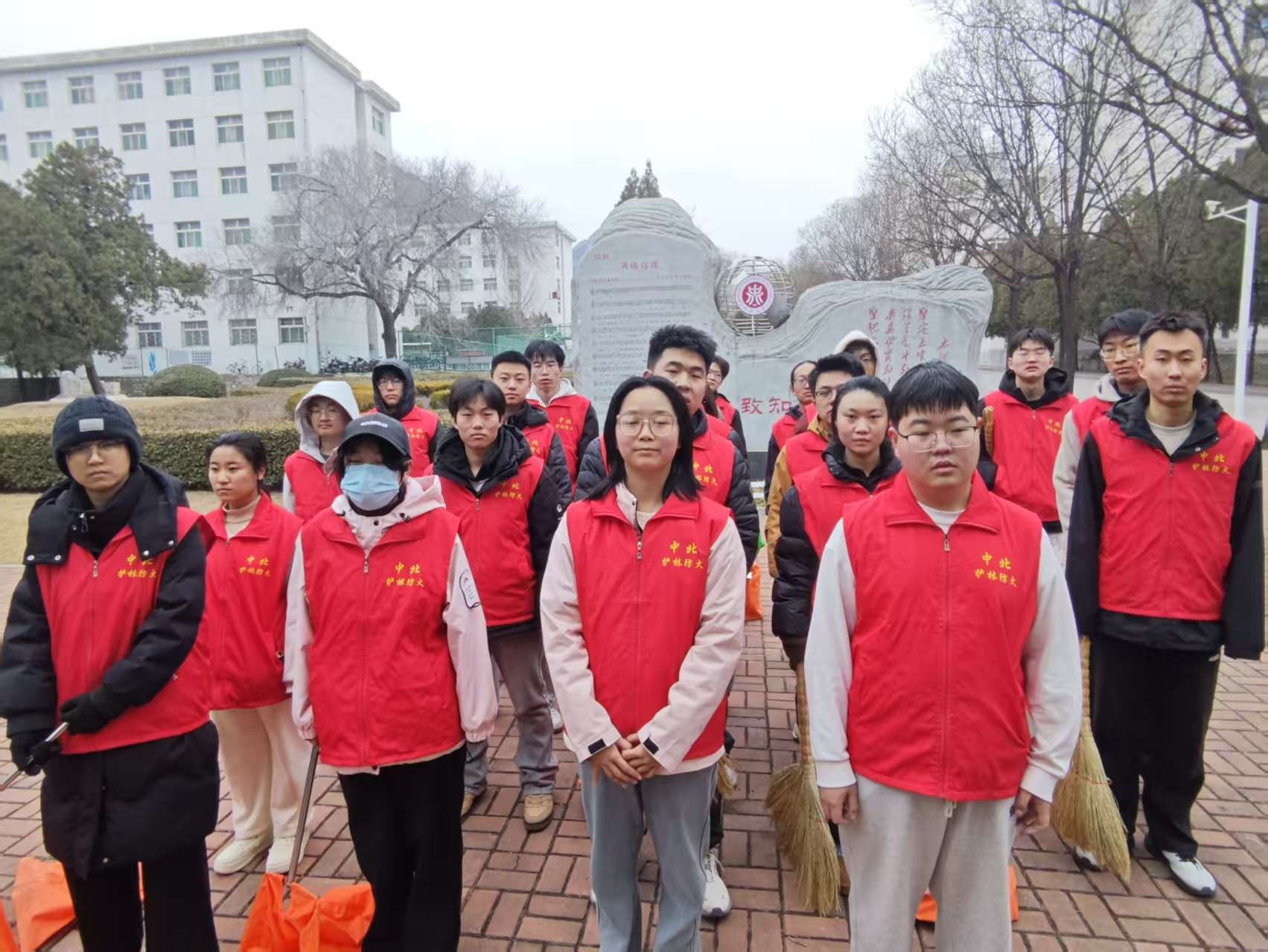 图片 1.jpg
